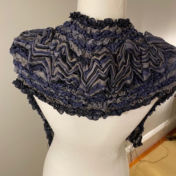Blue Dressy Scarf w/ scrunching detail & fringe - Picture 4 of 10